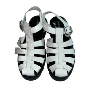 Steve Madden Off-White Fisherman Close To Sandal Girls Size 3